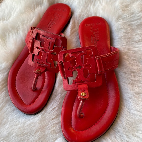 JJ Winters Shoes - J J WILLIRUNS WOMEN RED SANDALS